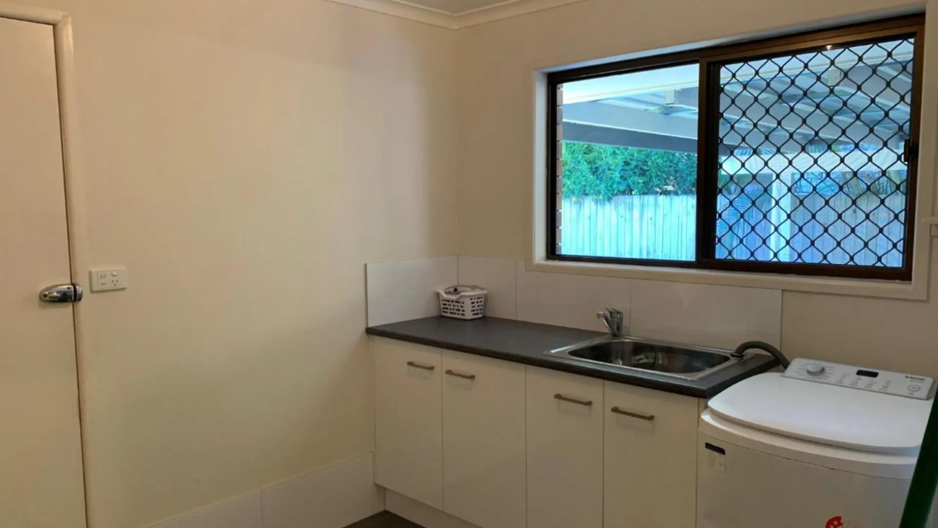 بيت للعطل Lowset Pet Friendly Home, With Room For A Boat, Palm Ave, Bongaree Bellara